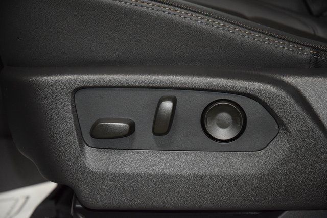 2026 Chevrolet Silverado 1500 4WD Crew Cab 147" High Country - 22946656 - 41