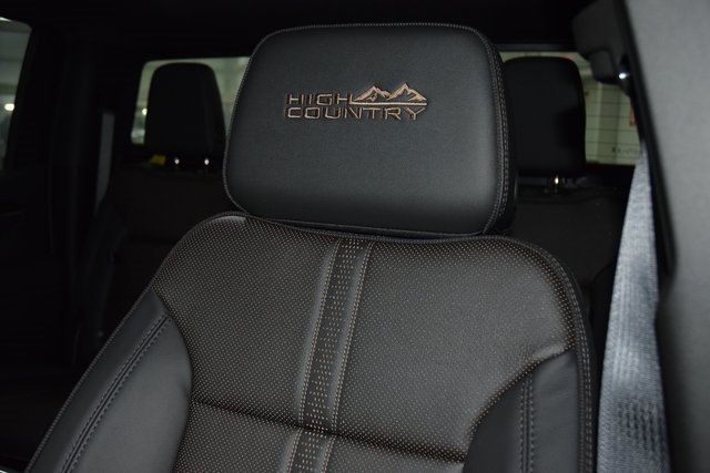 2026 Chevrolet Silverado 1500 4WD Crew Cab 147" High Country - 22946656 - 42
