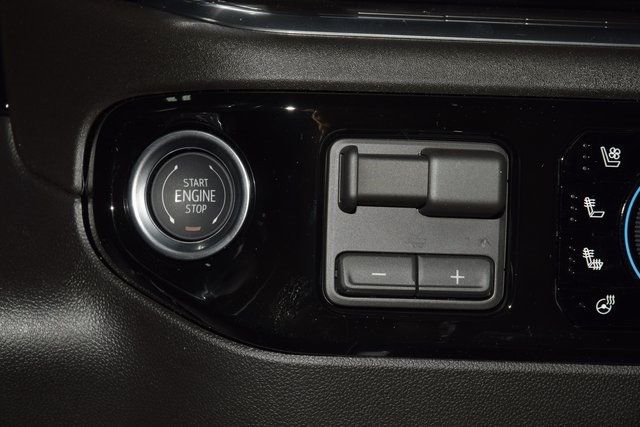 2026 Chevrolet Silverado 1500 4WD Crew Cab 147" High Country - 22951959 - 34