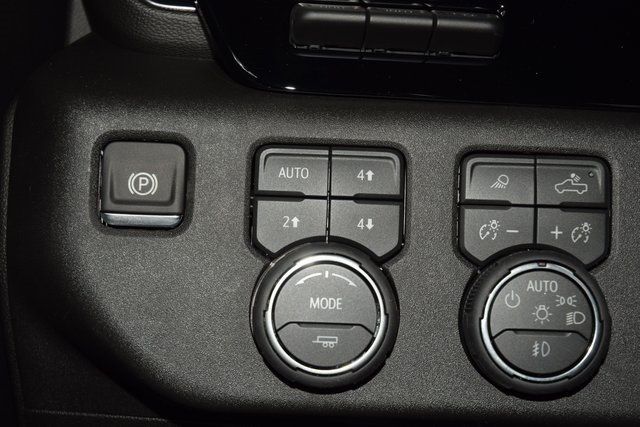 2026 Chevrolet Silverado 1500 4WD Crew Cab 147" High Country - 22951995 - 36