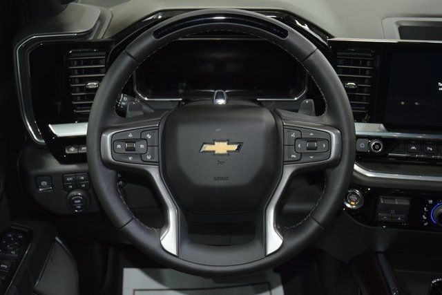 2026 Chevrolet Silverado 1500 4WD Crew Cab 147" High Country - 22951995 - 38