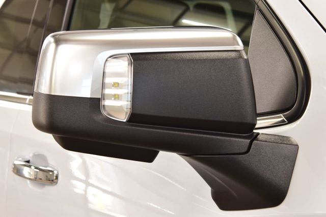 2026 Chevrolet Silverado 1500 4WD Crew Cab 147" High Country - 22990190 - 17