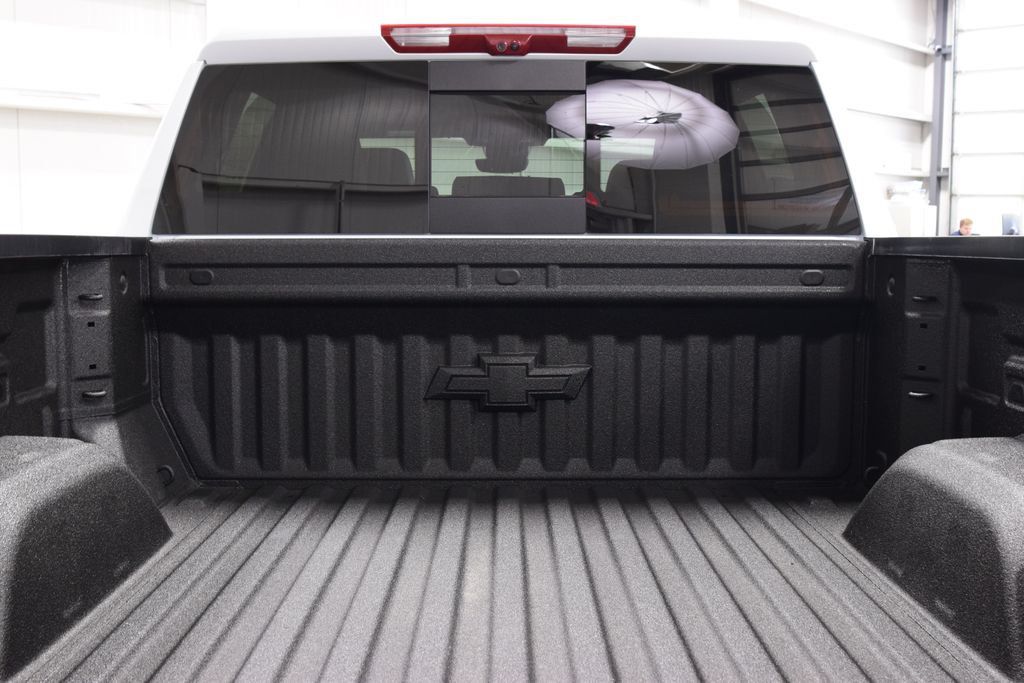 2026 Chevrolet Silverado 1500 4WD Crew Cab 147" High Country - 22990190 - 25