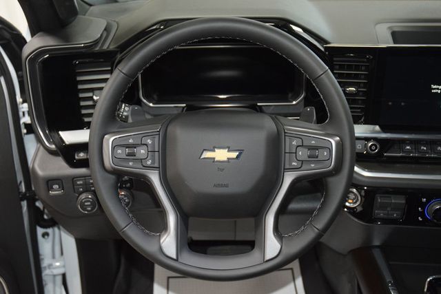 2026 Chevrolet Silverado 1500 4WD Crew Cab 147" High Country - 22990190 - 36