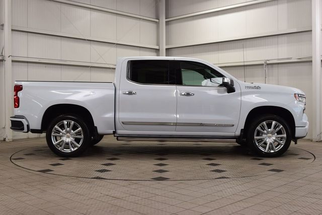 2026 Chevrolet Silverado 1500 4WD Crew Cab 147" High Country - 22990190 - 8