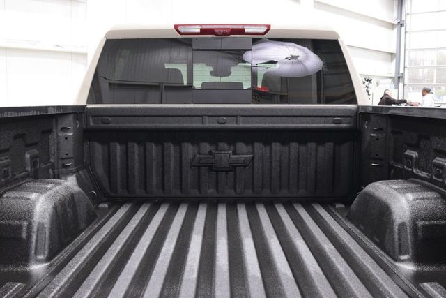 2026 Chevrolet Silverado 1500 4WD Crew Cab 147" High Country - 22990242 - 25