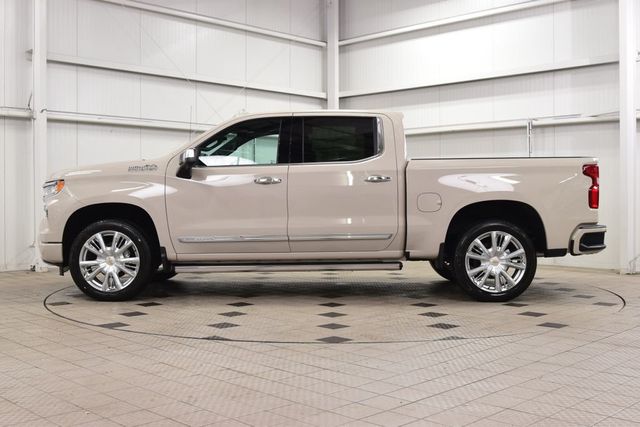 2026 Chevrolet Silverado 1500 4WD Crew Cab 147" High Country - 22990242 - 3