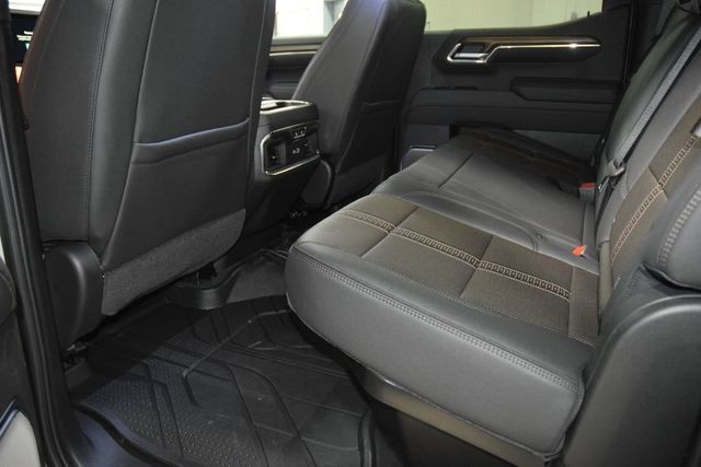 2026 Chevrolet Silverado 1500 4WD Crew Cab 147" High Country - 22990242 - 42