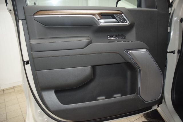 2026 Chevrolet Silverado 1500 4WD Crew Cab 147" High Country - 22990242 - 45