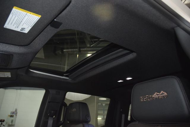 2026 Chevrolet Silverado 1500 4WD Crew Cab 147" High Country - 22990242 - 48