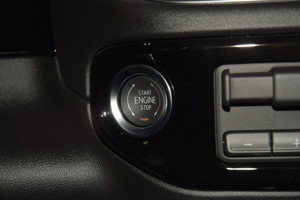 2026 Chevrolet Silverado 1500 4WD Crew Cab 147" High Country - 23013681 - 37