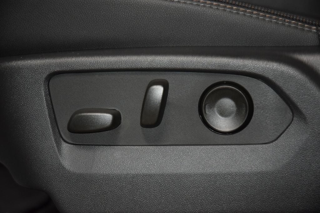 2026 Chevrolet Silverado 1500 4WD Crew Cab 147" High Country - 23013681 - 43