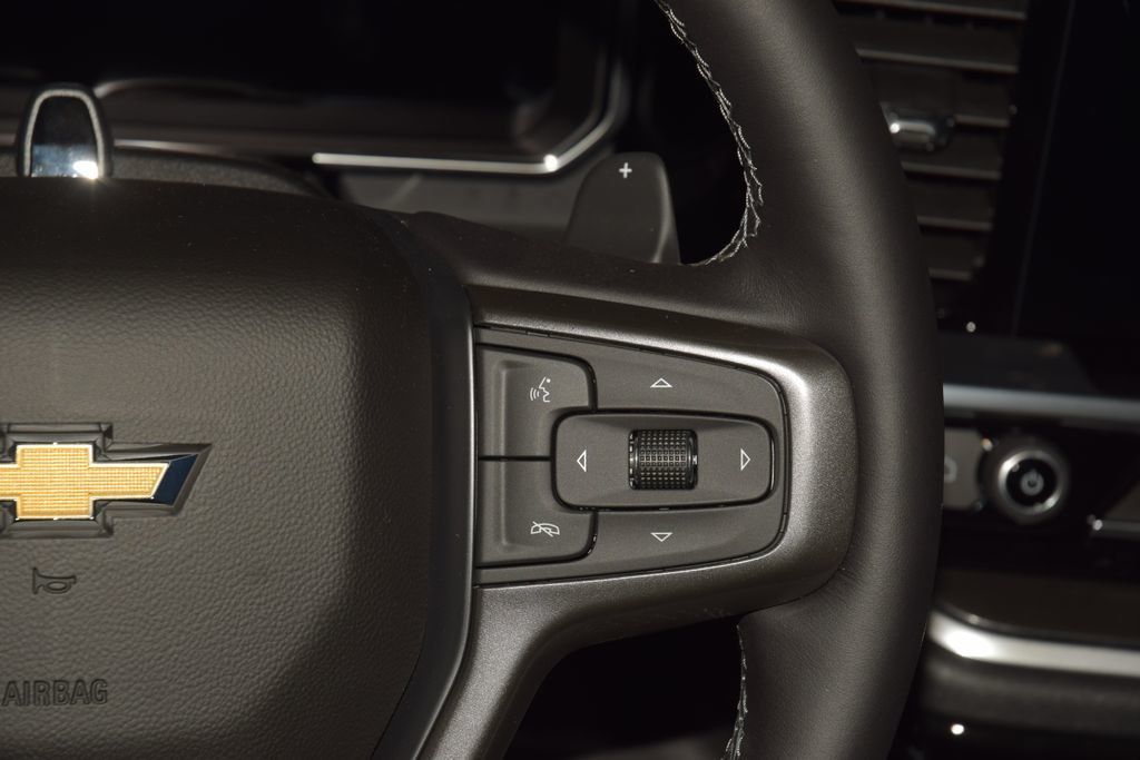 2026 Chevrolet Silverado 1500 4WD Crew Cab 147" High Country - 23013685 - 39