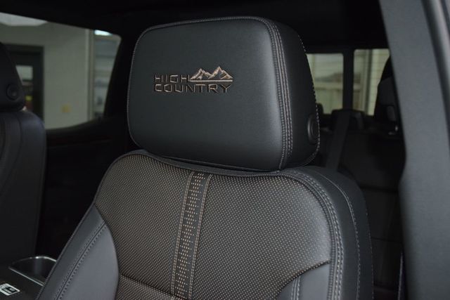 2026 Chevrolet Silverado 1500 4WD Crew Cab 147" High Country - 23013685 - 42