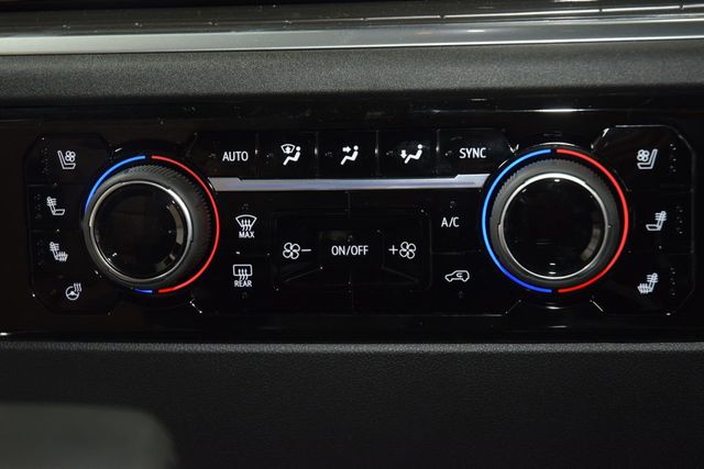 2026 Chevrolet Silverado 1500 4WD Crew Cab 147" High Country - 23018802 - 33