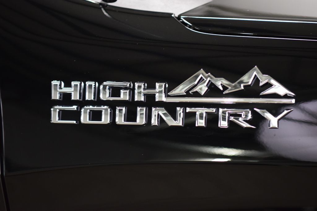 2026 Chevrolet Silverado 1500 4WD Crew Cab 147" High Country - 23020394 - 17