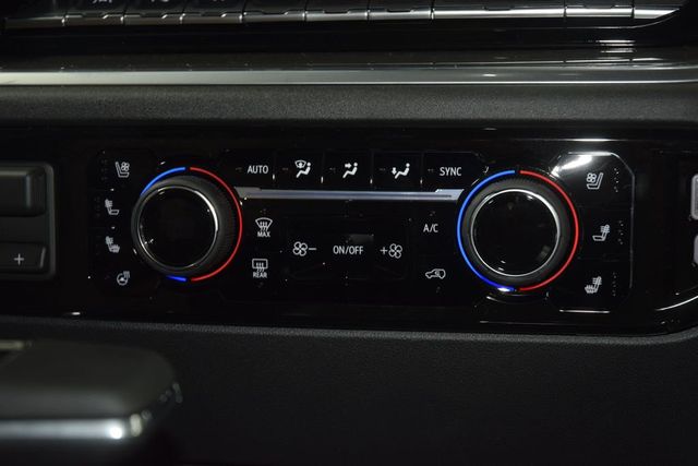 2026 Chevrolet Silverado 1500 4WD Crew Cab 147" High Country - 23020394 - 33