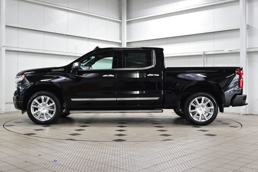 2026 Chevrolet Silverado 1500 4WD Crew Cab 147" High Country - 23020394 - 3