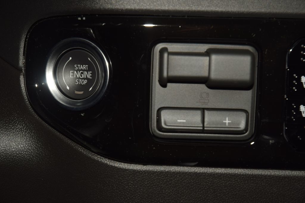 2026 Chevrolet Silverado 1500 4WD Crew Cab 147" High Country - 23021693 - 34