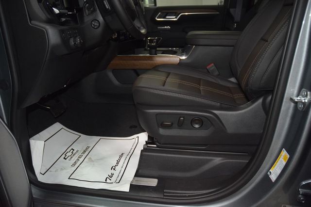 2026 Chevrolet Silverado 1500 4WD Crew Cab 147" High Country - 23021693 - 39