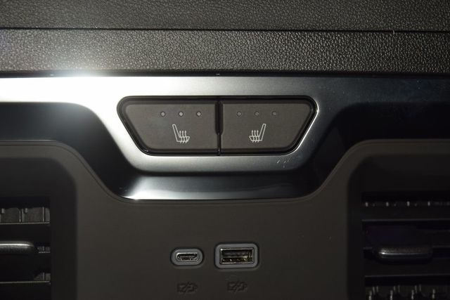 2026 Chevrolet Silverado 1500 4WD Crew Cab 147" High Country - 23021693 - 43