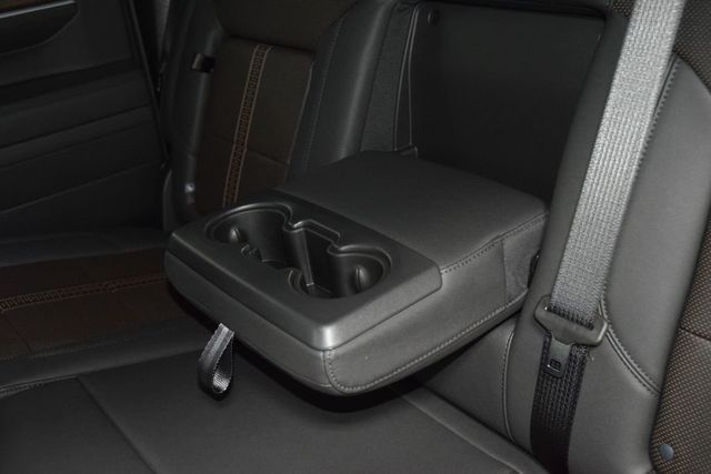 2026 Chevrolet Silverado 1500 4WD Crew Cab 147" High Country - 23021693 - 44
