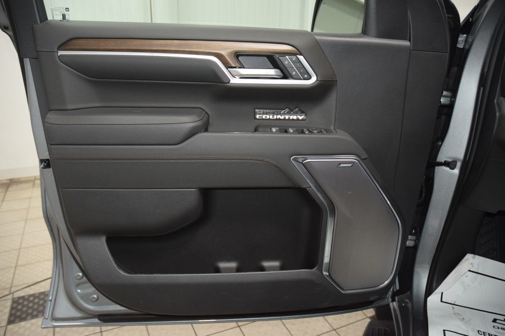 2026 Chevrolet Silverado 1500 4WD Crew Cab 147" High Country - 23021693 - 47