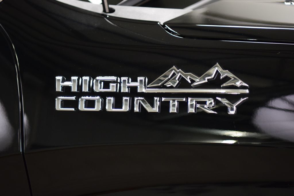 2026 Chevrolet Silverado 1500 4WD Crew Cab 147" High Country - 23024068 - 16