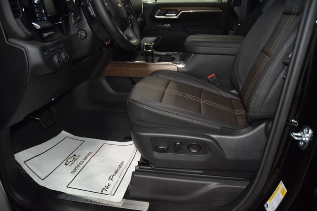 2026 Chevrolet Silverado 1500 4WD Crew Cab 147" High Country - 23024068 - 40
