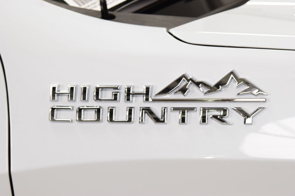 2026 Chevrolet Silverado 1500 4WD Crew Cab 147" High Country - 23024091 - 16