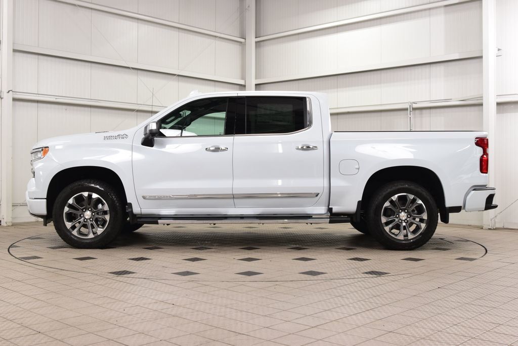 2026 Chevrolet Silverado 1500 4WD Crew Cab 147" High Country - 23024091 - 3