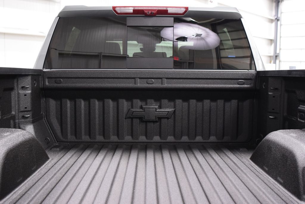 2026 Chevrolet Silverado 1500 4WD Crew Cab 147" High Country - 23062191 - 25