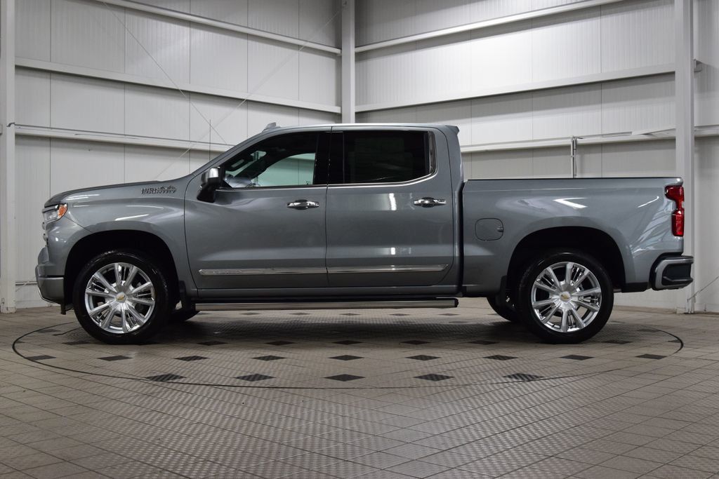 2026 Chevrolet Silverado 1500 4WD Crew Cab 147" High Country - 23062191 - 3