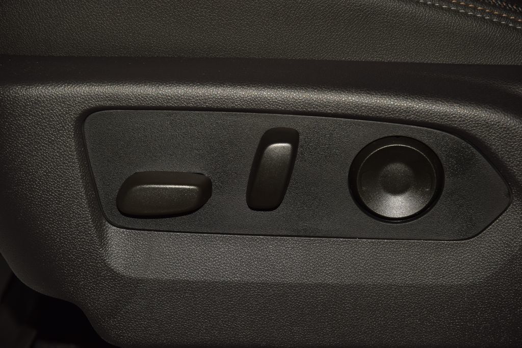 2026 Chevrolet Silverado 1500 4WD Crew Cab 147" High Country - 23062191 - 41