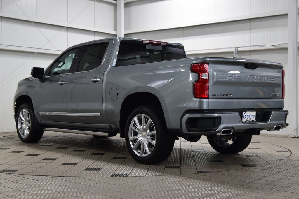 2026 Chevrolet Silverado 1500 4WD Crew Cab 147" High Country - 23062191 - 5