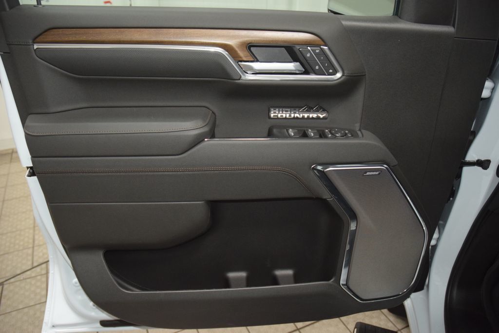 2026 Chevrolet Silverado 1500 4WD Crew Cab 147" High Country - 23062198 - 49