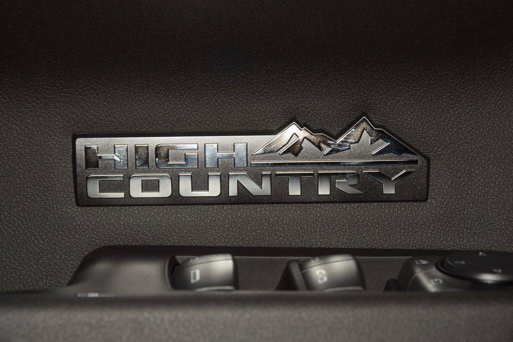 2026 Chevrolet Silverado 1500 4WD Crew Cab 147" High Country - 23062198 - 51