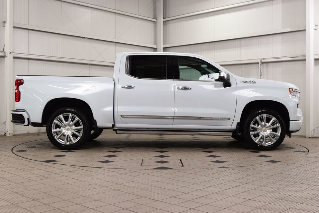 2026 Chevrolet Silverado 1500 4WD Crew Cab 147" High Country - 23062198 - 8