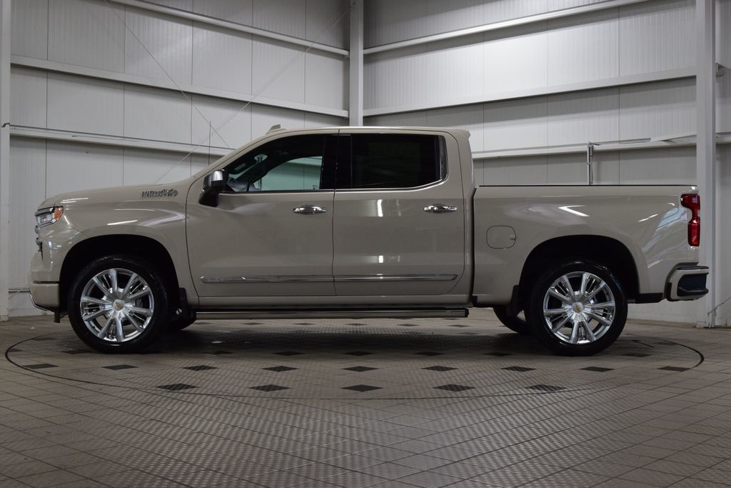 2026 Chevrolet Silverado 1500 4WD Crew Cab 147" High Country - 23062201 - 3