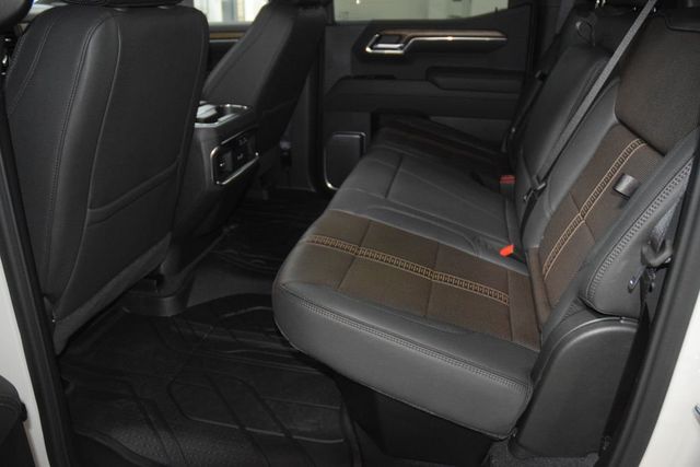 2026 Chevrolet Silverado 1500 4WD Crew Cab 147" High Country - 23062201 - 43