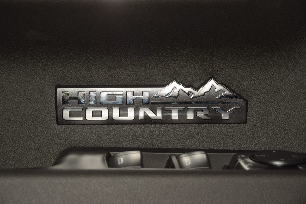 2026 Chevrolet Silverado 1500 4WD Crew Cab 147" High Country - 23062201 - 51