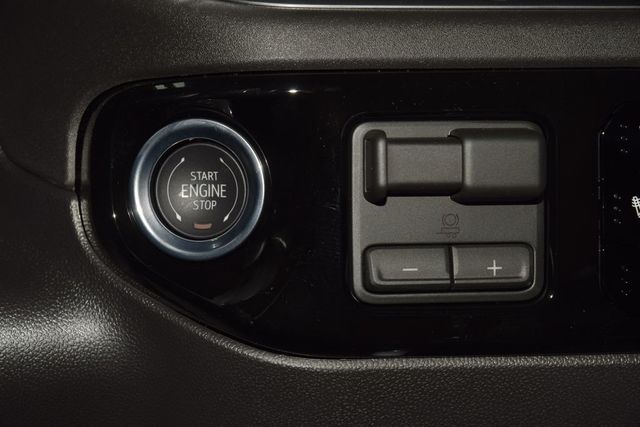 2026 Chevrolet Silverado 1500 4WD Crew Cab 147" High Country - 23062290 - 33