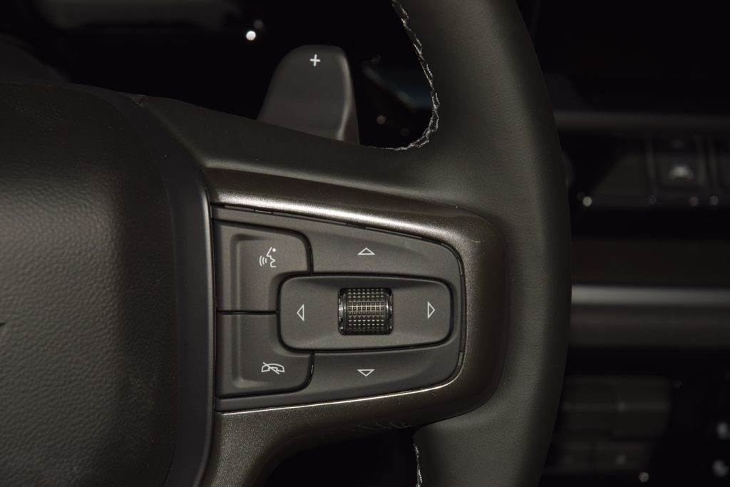 2026 Chevrolet Silverado 1500 4WD Crew Cab 147" High Country - 23062290 - 38