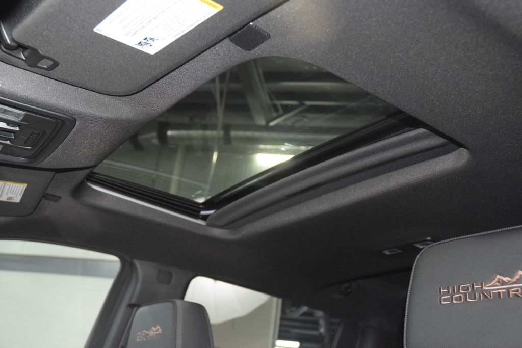 2026 Chevrolet Silverado 1500 4WD Crew Cab 147" High Country - 23062290 - 52