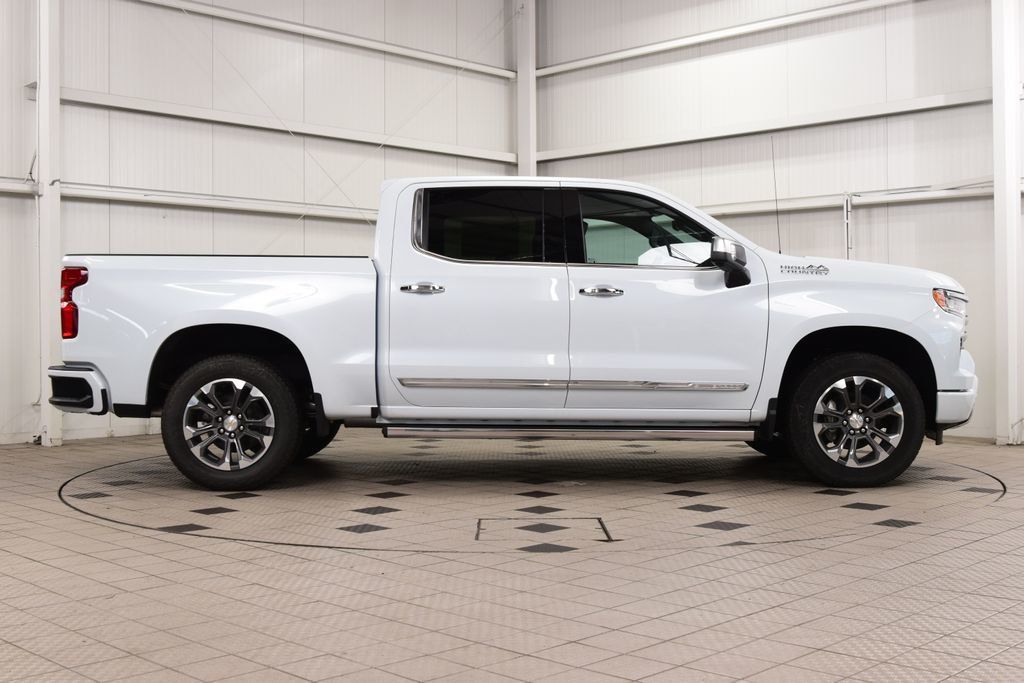 2026 Chevrolet Silverado 1500 4WD Crew Cab 147" High Country - 23062290 - 8