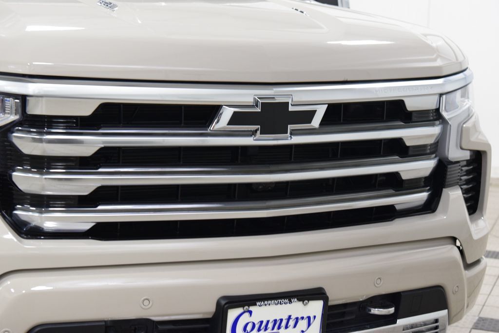 2026 Chevrolet Silverado 1500 4WD Crew Cab 147" High Country - 23071444 - 10