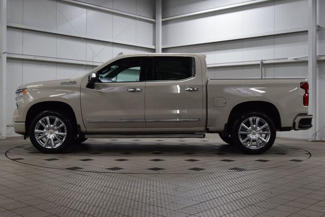 2026 Chevrolet Silverado 1500 4WD Crew Cab 147" High Country - 23071444 - 3