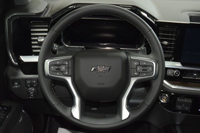 2026 Chevrolet Silverado 1500 4WD Crew Cab 147" LT Trail Boss - 22943834 - 38