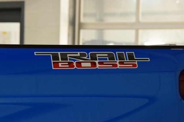 2026 Chevrolet Silverado 1500 4WD Crew Cab 147" LT Trail Boss - 22945538 - 27