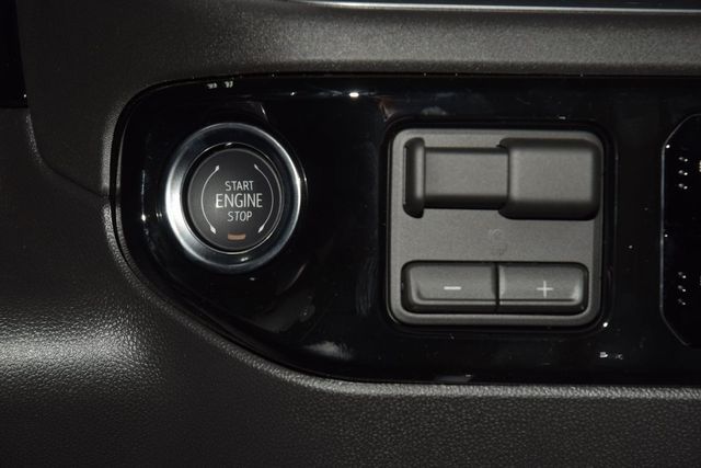 2026 Chevrolet Silverado 1500 4WD Crew Cab 147" LT Trail Boss - 22951943 - 35